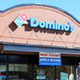 Illustration for article titled Cops called on British family refusing to leave Domino’s store, demanding refund for cold pizzaem/em